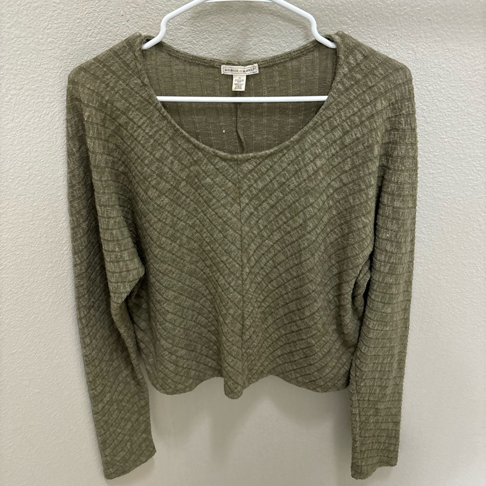 Women’s long sleeve shirt